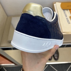 ⚠️【LO **V】⚠️高品质,顶尖工艺品⚠️男士时尚休闲鞋⚠️正码:39-44(5 -10)⚠️经典 ⚠️【LO **V】⚠️高品质,顶尖工艺品⚠️男士时尚休闲鞋⚠️正码:39-44(5 -10)⚠️经典