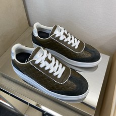⚠️【LO **V】⚠️高品质,顶尖工艺品⚠️男士时尚休闲鞋⚠️正码:39-44(5 -10)⚠️经典 ⚠️【LO **V】⚠️高品质,顶尖工艺品⚠️男士时尚休闲鞋⚠️正码:39-44(5 -10)⚠️经典
