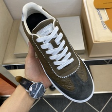⚠️【LO **V】⚠️高品质,顶尖工艺品⚠️男士时尚休闲鞋⚠️正码:39-44(5 -10)⚠️经典 ⚠️【LO **V】⚠️高品质,顶尖工艺品⚠️男士时尚休闲鞋⚠️正码:39-44(5 -10)⚠️经典