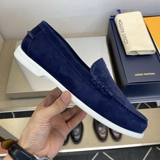 ⚠️【LO **V】⚠️高品质,顶尖工艺品⚠️男士乐福鞋⚠️正码:39-44(5 -10)⚠️经典简约 ⚠️【LO **V】⚠️高品质,顶尖工艺品⚠️男士乐福鞋⚠️正码:39-44(5 -10)⚠️经典简约
