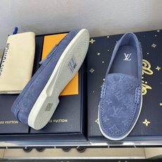⚠️【LO **V】⚠️高品质,顶尖工艺品⚠️男士乐福鞋⚠️正码:39-44(5 -10)⚠️经典简约 ⚠️【LO **V】⚠️高品质,顶尖工艺品⚠️男士乐福鞋⚠️正码:39-44(5 -10)⚠️经典简约