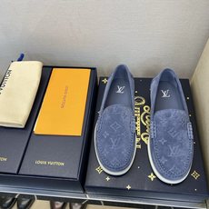⚠️【LO **V】⚠️高品质,顶尖工艺品⚠️男士乐福鞋⚠️正码:39-44(5 -10)⚠️经典简约 ⚠️【LO **V】⚠️高品质,顶尖工艺品⚠️男士乐福鞋⚠️正码:39-44(5 -10)⚠️经典简约