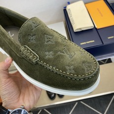 ⚠️【LO **V】⚠️高品质,顶尖工艺品⚠️男士乐福鞋⚠️正码:39-44(5 -10)⚠️经典简约 ⚠️【LO **V】⚠️高品质,顶尖工艺品⚠️男士乐福鞋⚠️正码:39-44(5 -10)⚠️经典简约