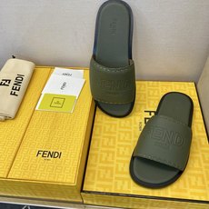 ⚠️【F E N D*】⚠️高品质,顶尖工艺品⚠️男士真皮底拖鞋⚠️正码:39-44,38 45 46订 ⚠️【F E N D*】⚠️高品质,顶尖工艺品⚠️男士真皮底拖鞋⚠️正码:39-44,38 45 46订