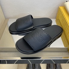 ⚠️【F E N D*】⚠️高品质,顶尖工艺品⚠️男士真皮底拖鞋⚠️正码:39-44,38 45 46订 ⚠️【F E N D*】⚠️高品质,顶尖工艺品⚠️男士真皮底拖鞋⚠️正码:39-44,38 45 46订
