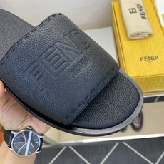 ⚠️【F E N D*】⚠️高品质,顶尖工艺品⚠️男士真皮底拖鞋⚠️正码:39-44,38 45 46订 ⚠️【F E N D*】⚠️高品质,顶尖工艺品⚠️男士真皮底拖鞋⚠️正码:39-44,38 45 46订