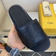 ⚠️【F E N D*】⚠️高品质,顶尖工艺品⚠️男士真皮底拖鞋⚠️正码:39-44,38 45 46订 ⚠️【F E N D*】⚠️高品质,顶尖工艺品⚠️男士真皮底拖鞋⚠️正码:39-44,38 45 46订