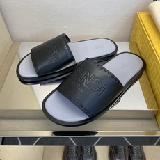 ⚠️【F E N D*】⚠️高品质,顶尖工艺品⚠️男士真皮底拖鞋⚠️正码:39-44,38 45 46订 ⚠️【F E N D*】⚠️高品质,顶尖工艺品⚠️男士真皮底拖鞋⚠️正码:39-44,38 45 46订