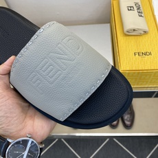 ⚠️【F E N D*】⚠️高品质,顶尖工艺品⚠️男士真皮底拖鞋⚠️正码:39-44,38 45 46订 ⚠️【F E N D*】⚠️高品质,顶尖工艺品⚠️男士真皮底拖鞋⚠️正码:39-44,38 45 46订