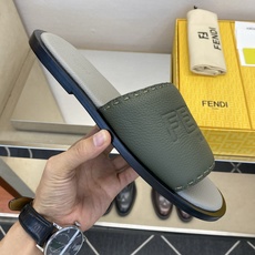 ⚠️【F E N D*】⚠️高品质,顶尖工艺品⚠️男士真皮底拖鞋⚠️正码:39-44,38 45 46订 ⚠️【F E N D*】⚠️高品质,顶尖工艺品⚠️男士真皮底拖鞋⚠️正码:39-44,38 45 46订