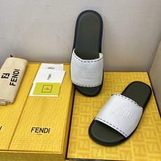 ⚠️【F E N D*】⚠️高品质,顶尖工艺品⚠️男士真皮底拖鞋⚠️正码:39-44,38 45 46订 ⚠️【F E N D*】⚠️高品质,顶尖工艺品⚠️男士真皮底拖鞋⚠️正码:39-44,38 45 46订