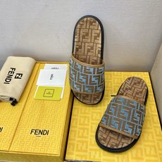 ⚠️【F E N D*】⚠️高品质,顶尖工艺品⚠️男士拖鞋⚠️正码:39-44,38 45 46订制⚠最 ⚠️【F E N D*】⚠️高品质,顶尖工艺品⚠️男士拖鞋⚠️正码:39-44,38 45 46订制⚠最