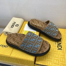 ⚠️【F E N D*】⚠️高品质,顶尖工艺品⚠️男士拖鞋⚠️正码:39-44,38 45 46订制⚠最 ⚠️【F E N D*】⚠️高品质,顶尖工艺品⚠️男士拖鞋⚠️正码:39-44,38 45 46订制⚠最