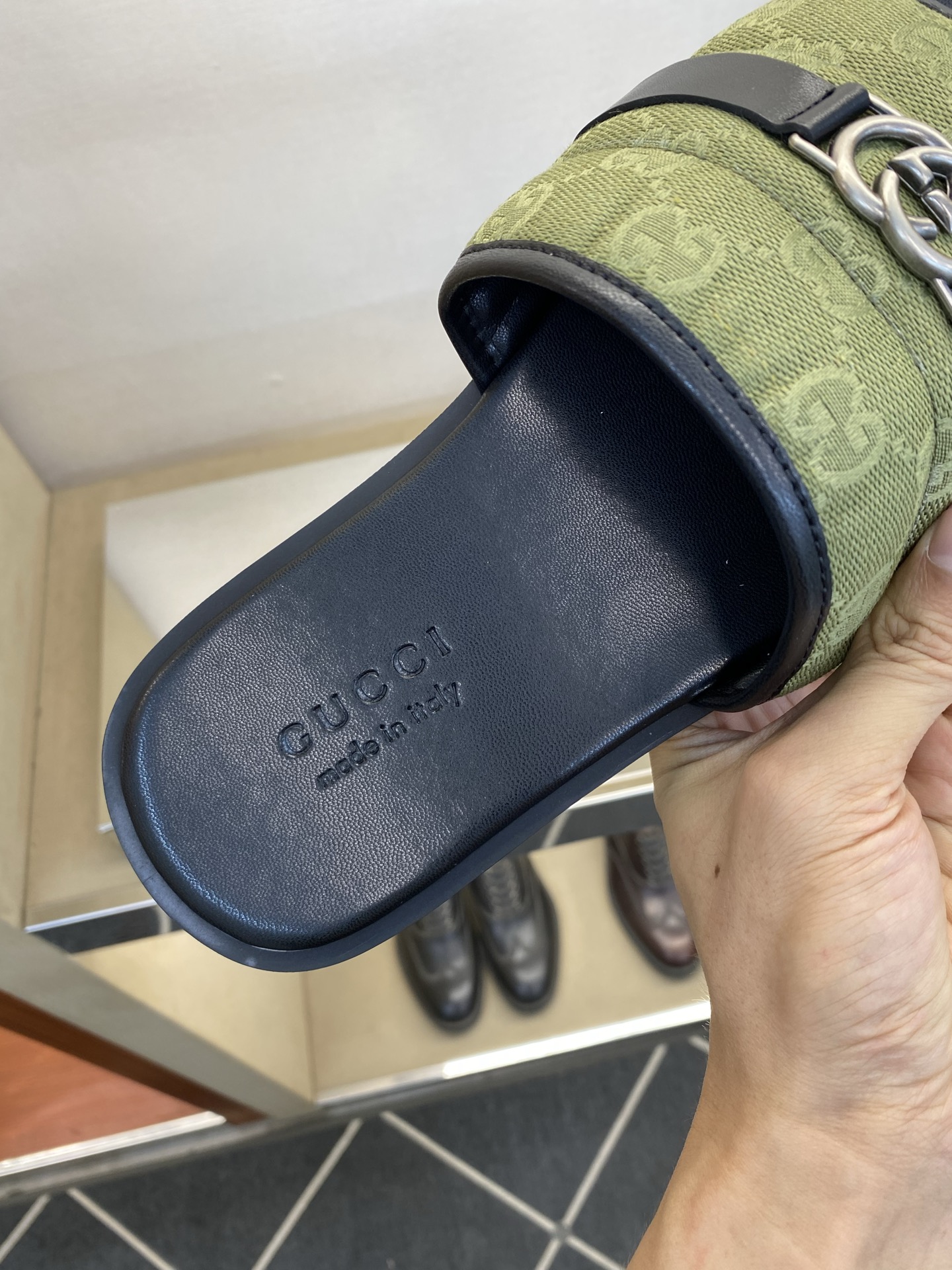 ⚠️Gucci⚠️高品质，顶尖工艺品⚠️男士拖鞋⚠️正码：39－44，38 45 46订制⚠最新夏季新款