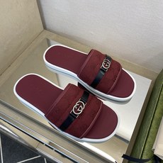 ⚠️Gucci⚠️高品质,顶尖工艺品⚠️男士拖鞋⚠️正码:39-44,38 45 46订制⚠最新夏季新款 ⚠️Gucci⚠️高品质,顶尖工艺品⚠️男士拖鞋⚠️正码:39-44,38 45 46订制⚠最新夏季新款
