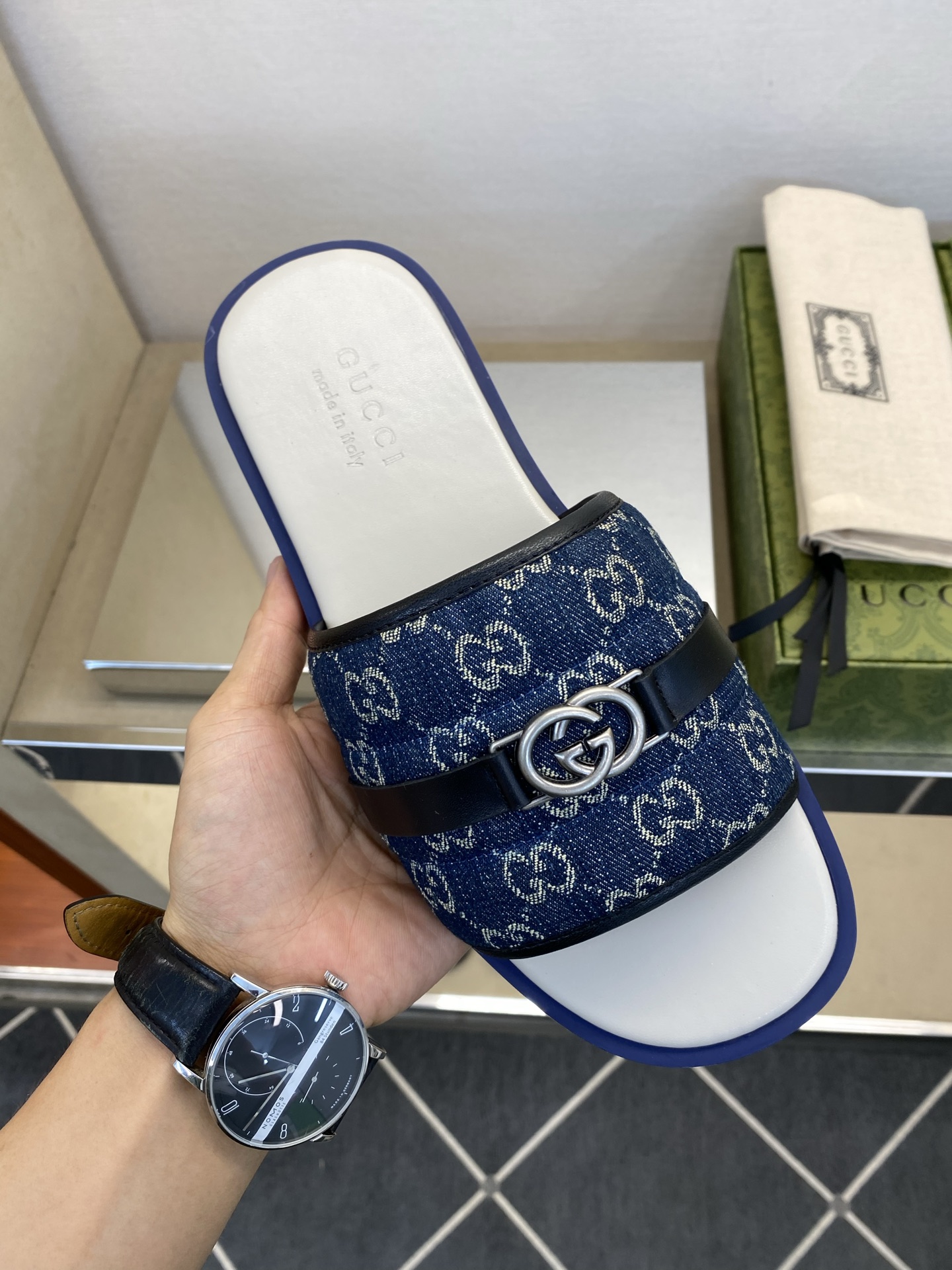 ⚠️Gucci⚠️高品质，顶尖工艺品⚠️男士拖鞋⚠️正码：39－44，38 45 46订制⚠最新夏季新款