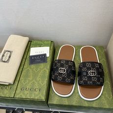 ⚠️Gucci⚠️高品质,顶尖工艺品⚠️男士拖鞋⚠️正码:39-44,38 45 46订制⚠最新夏季新款 ⚠️Gucci⚠️高品质,顶尖工艺品⚠️男士拖鞋⚠️正码:39-44,38 45 46订制⚠最新夏季新款
