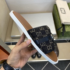 ⚠️Gucci⚠️高品质,顶尖工艺品⚠️男士拖鞋⚠️正码:39-44,38 45 46订制⚠最新夏季新款 ⚠️Gucci⚠️高品质,顶尖工艺品⚠️男士拖鞋⚠️正码:39-44,38 45 46订制⚠最新夏季新款