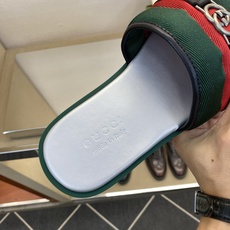 ⚠️Gucci⚠️高品质,顶尖工艺品⚠️男士拖鞋⚠️正码:39-44,38 45 46订制⚠最新夏季新款 ⚠️Gucci⚠️高品质,顶尖工艺品⚠️男士拖鞋⚠️正码:39-44,38 45 46订制⚠最新夏季新款