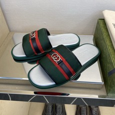 ⚠️Gucci⚠️高品质,顶尖工艺品⚠️男士拖鞋⚠️正码:39-44,38 45 46订制⚠最新夏季新款 ⚠️Gucci⚠️高品质,顶尖工艺品⚠️男士拖鞋⚠️正码:39-44,38 45 46订制⚠最新夏季新款