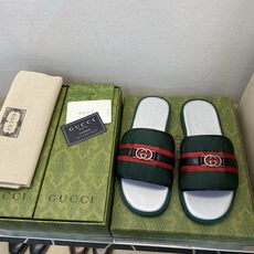 ⚠️Gucci⚠️高品质,顶尖工艺品⚠️男士拖鞋⚠️正码:39-44,38 45 46订制⚠最新夏季新款 ⚠️Gucci⚠️高品质,顶尖工艺品⚠️男士拖鞋⚠️正码:39-44,38 45 46订制⚠最新夏季新款