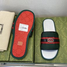 ⚠️Gucci⚠️高品质,顶尖工艺品⚠️男士拖鞋⚠️正码:39-44,38 45 46订制⚠最新夏季新款 ⚠️Gucci⚠️高品质,顶尖工艺品⚠️男士拖鞋⚠️正码:39-44,38 45 46订制⚠最新夏季新款