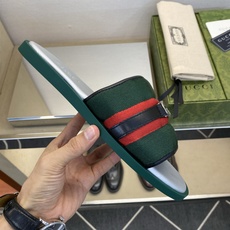 ⚠️Gucci⚠️高品质,顶尖工艺品⚠️男士拖鞋⚠️正码:39-44,38 45 46订制⚠最新夏季新款 ⚠️Gucci⚠️高品质,顶尖工艺品⚠️男士拖鞋⚠️正码:39-44,38 45 46订制⚠最新夏季新款
