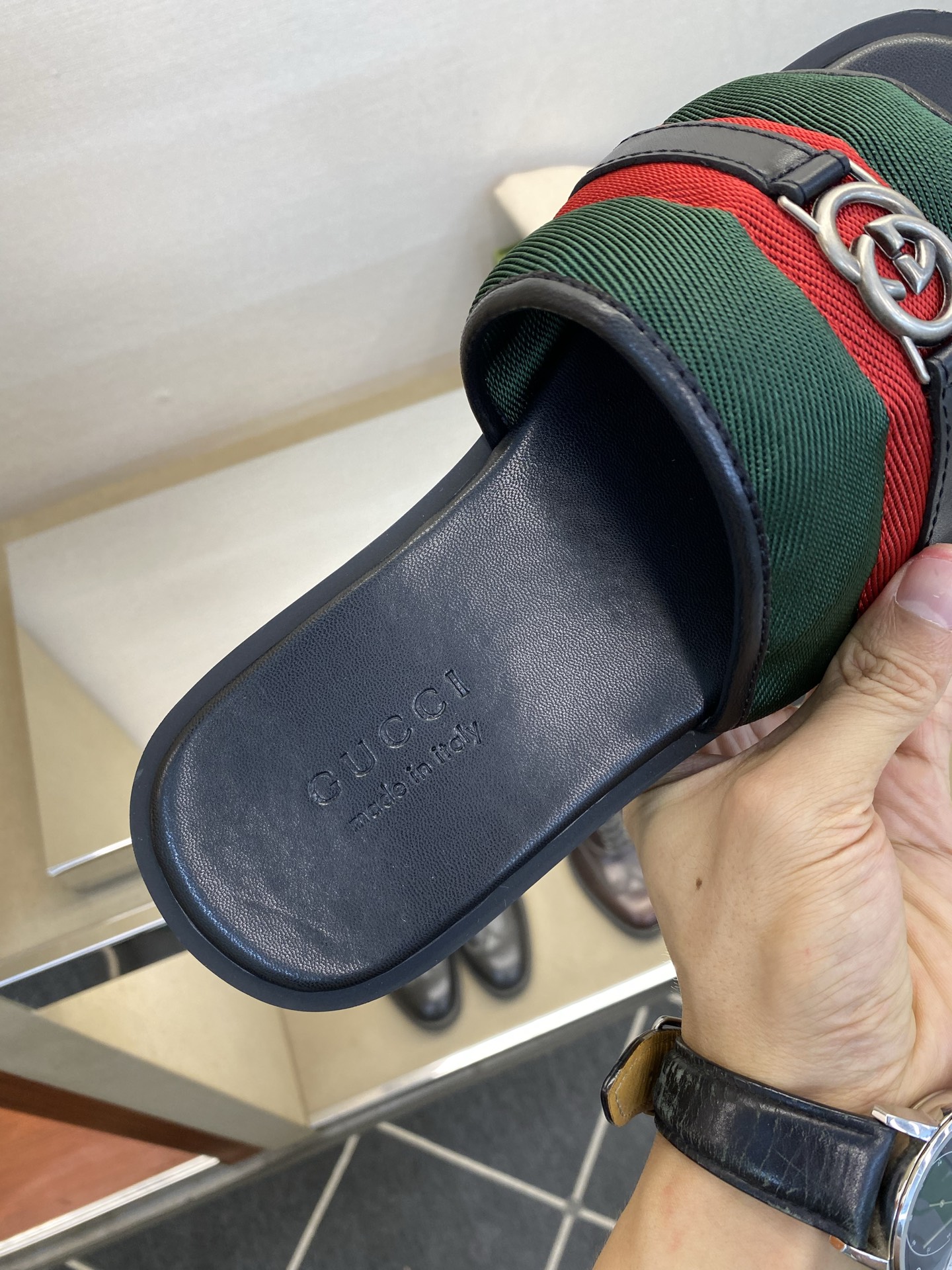 ⚠️Gucci⚠️高品质，顶尖工艺品⚠️男士拖鞋⚠️正码：39－44，38 45 46订制⚠最新夏季新款