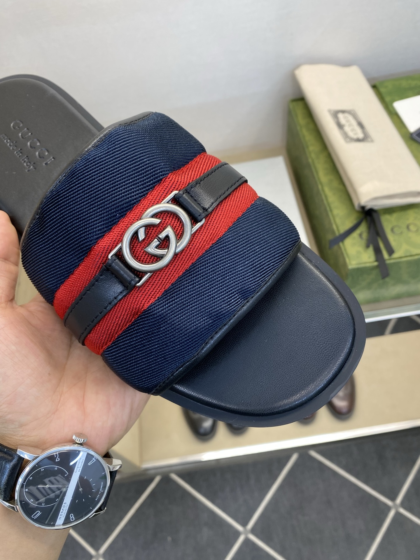 ⚠️Gucci⚠️高品质，顶尖工艺品⚠️男士拖鞋⚠️正码：39－44，38 45 46订制⚠最新夏季新款