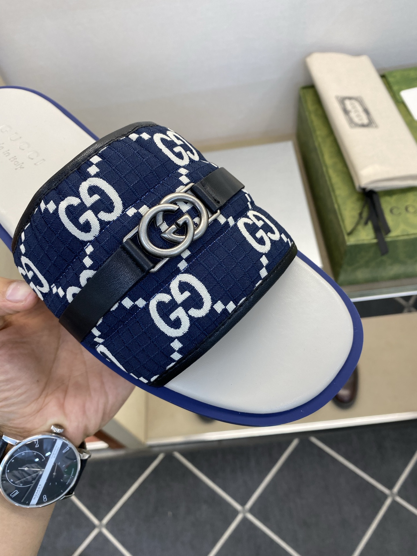 ⚠️Gucci⚠️高品质，顶尖工艺品⚠️男士拖鞋⚠️正码：39－44，38 45 46订制⚠最新夏季新款
