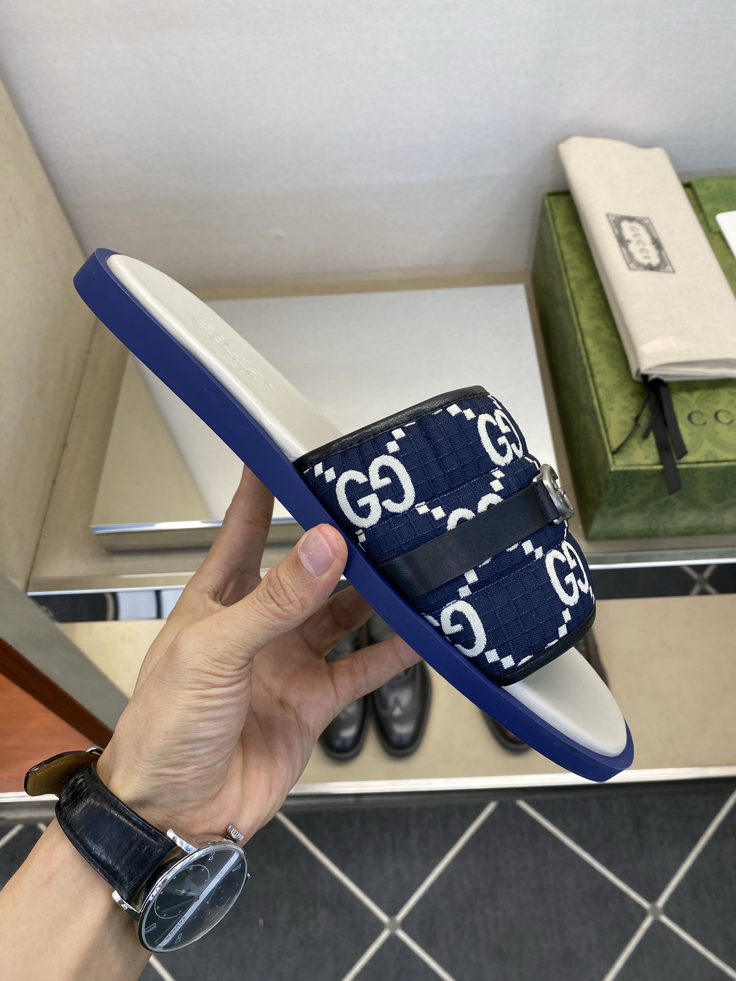 ⚠️Gucci⚠️高品质，顶尖工艺品⚠️男士拖鞋⚠️正码：39－44，38 45 46订制⚠最新夏季新款