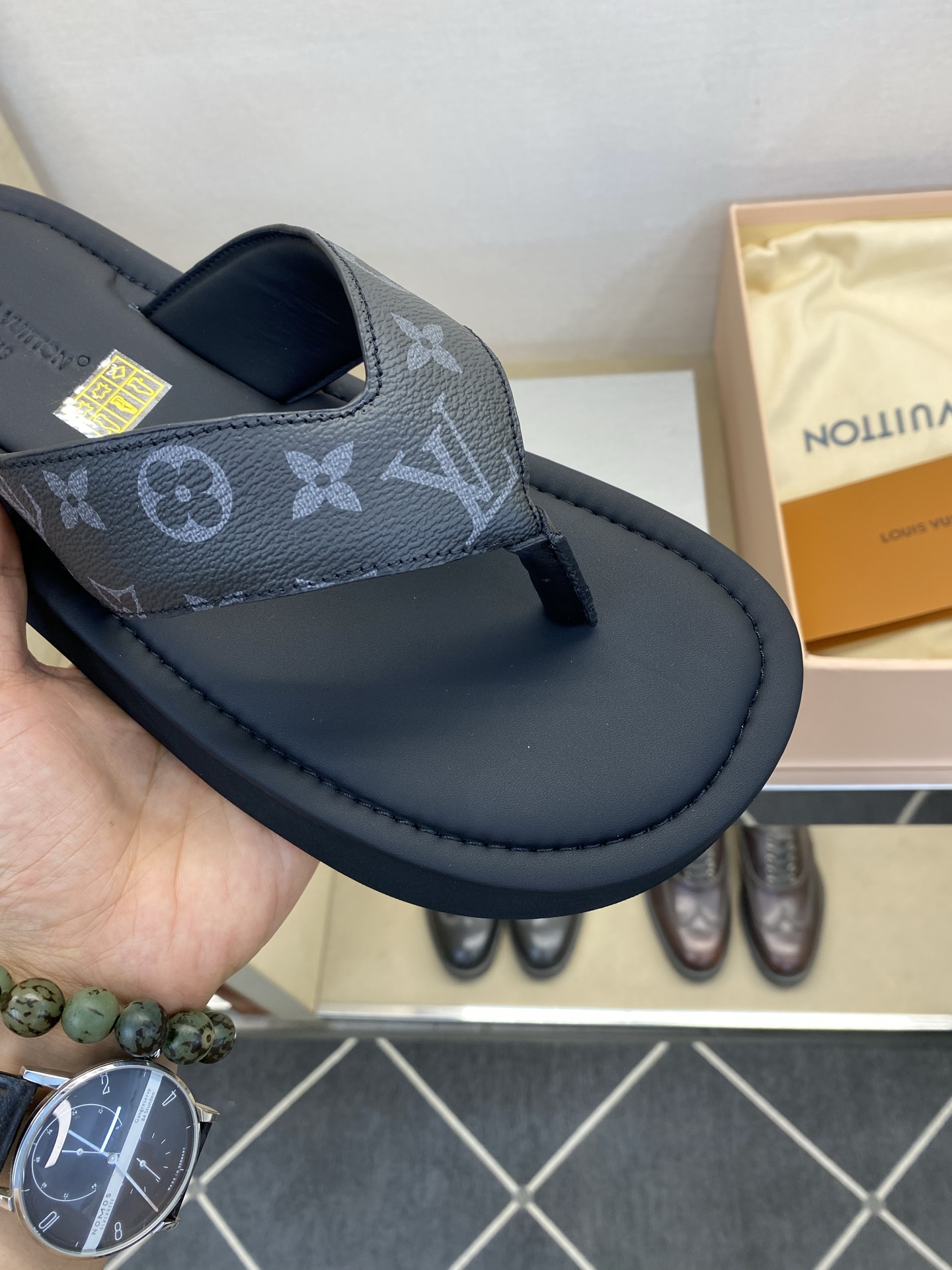 루이비통 신발 129597 Louis Vuitton Shoes 썸네일 이미지