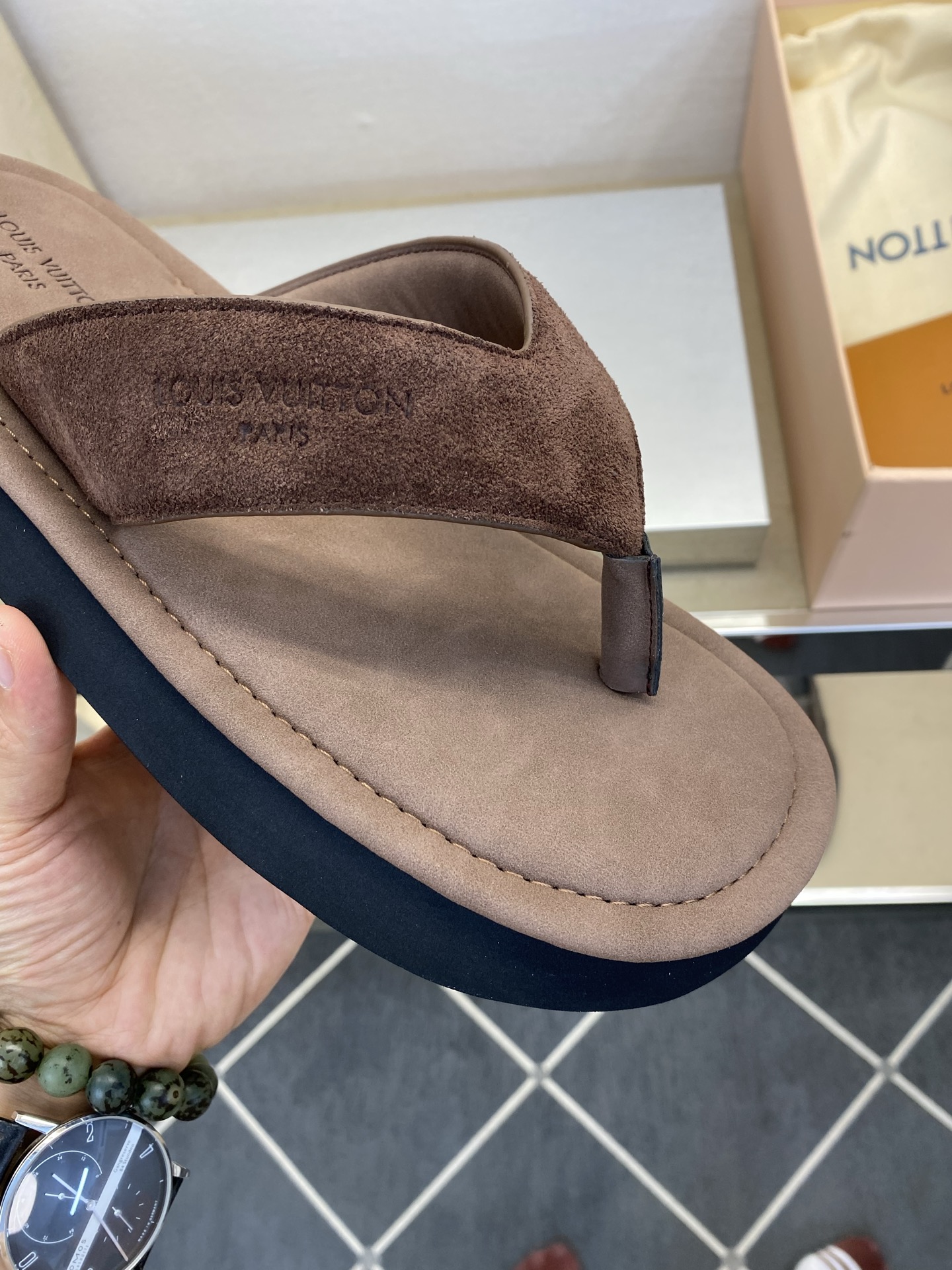 루이비통 신발 129594 Louis Vuitton Shoes 썸네일 이미지