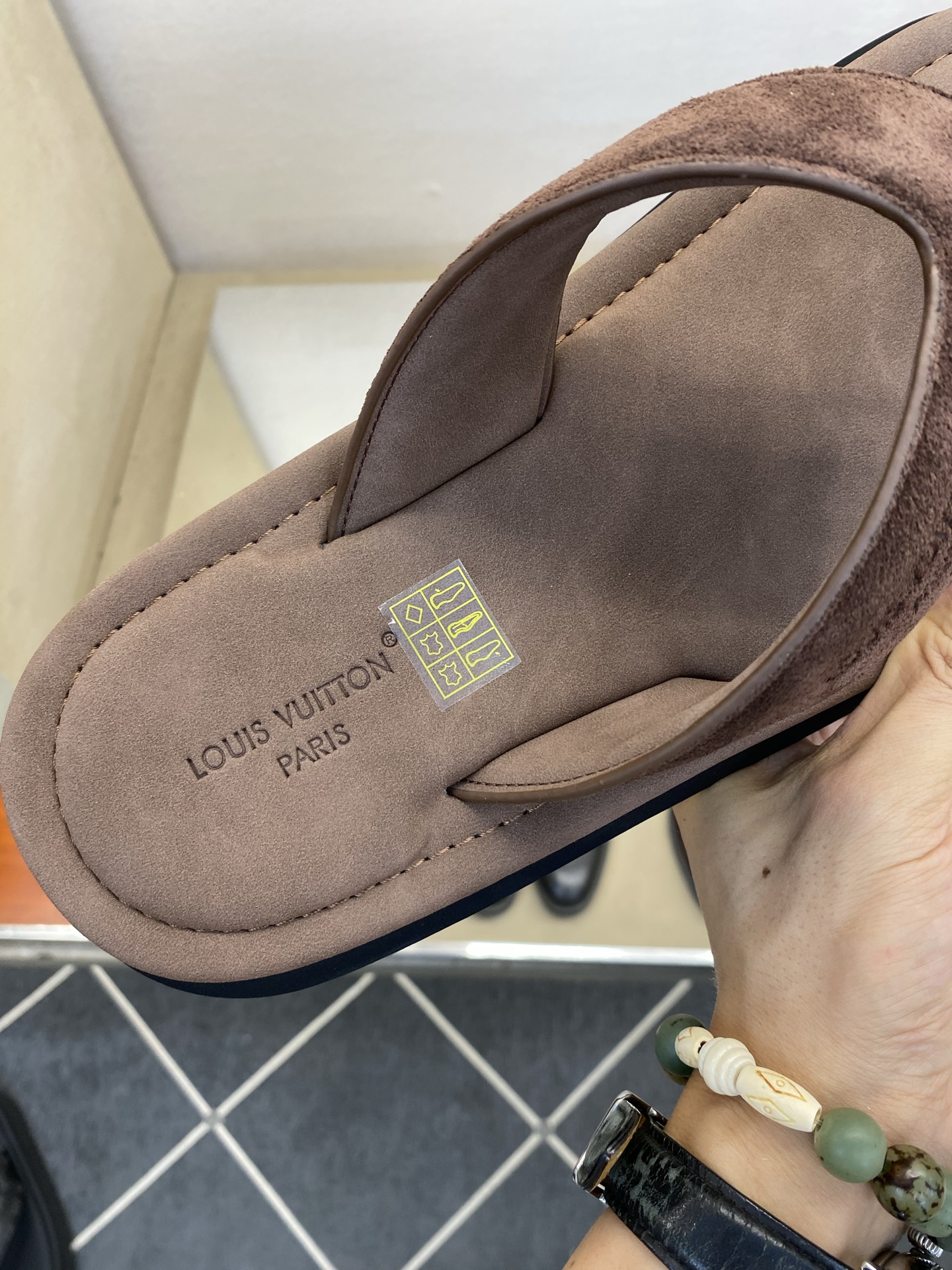 루이비통 신발 129594 Louis Vuitton Shoes 썸네일 이미지