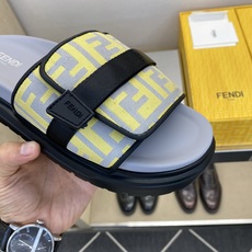 ⚠️F E N D⚠️高品质,顶尖工艺品⚠️男士拖鞋⚠️正码:39-44,38 45 46订制⚠最新夏季 ⚠️F E N D⚠️高品质,顶尖工艺品⚠️男士拖鞋⚠️正码:39-44,38 45 46订制⚠最新夏季