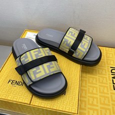 ⚠️F E N D⚠️高品质,顶尖工艺品⚠️男士拖鞋⚠️正码:39-44,38 45 46订制⚠最新夏季 ⚠️F E N D⚠️高品质,顶尖工艺品⚠️男士拖鞋⚠️正码:39-44,38 45 46订制⚠最新夏季