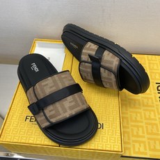 ⚠️F E N D⚠️高品质,顶尖工艺品⚠️男士拖鞋⚠️正码:39-44,38 45 46订制⚠最新夏季 ⚠️F E N D⚠️高品质,顶尖工艺品⚠️男士拖鞋⚠️正码:39-44,38 45 46订制⚠最新夏季