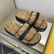 ⚠️F E N D⚠️高品质,顶尖工艺品⚠️男士拖鞋⚠️正码:39-44,38 45 46订制⚠最新夏季 ⚠️F E N D⚠️高品质,顶尖工艺品⚠️男士拖鞋⚠️正码:39-44,38 45 46订制⚠最新夏季