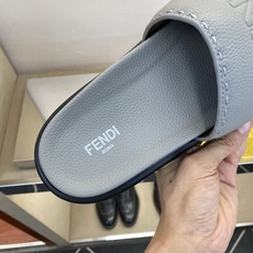⚠️F E N D⚠️高品质,顶尖工艺品⚠️男士拖鞋⚠️正码:39-44,38 45 46订制⚠最新夏季 ⚠️F E N D⚠️高品质,顶尖工艺品⚠️男士拖鞋⚠️正码:39-44,38 45 46订制⚠最新夏季