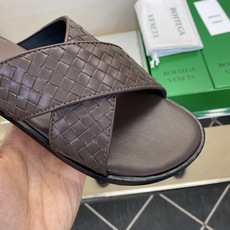 ⚠️B V⚠️顶尖工艺品⚠️男士真皮底拖鞋⚠️正码:39-44,38 45 46订制⚠最新夏季新款男士皮 ⚠️B V⚠️顶尖工艺品⚠️男士真皮底拖鞋⚠️正码:39-44,38 45 46订制⚠最新夏季新款男士皮