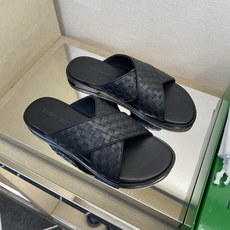 ⚠️B V⚠️顶尖工艺品⚠️男士真皮底拖鞋⚠️正码:39-44,38 45 46订制⚠最新夏季新款男士皮 ⚠️B V⚠️顶尖工艺品⚠️男士真皮底拖鞋⚠️正码:39-44,38 45 46订制⚠最新夏季新款男士皮