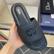 ⚠️Dior ⚠️顶尖工艺品⚠️男士拖鞋⚠️正码:39-44,38 45 46订制⚠最新夏季新款男士皮底 ⚠️Dior ⚠️顶尖工艺品⚠️男士拖鞋⚠️正码:39-44,38 45 46订制⚠最新夏季新款男士皮底