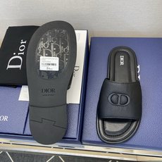 ⚠️Dior ⚠️顶尖工艺品⚠️男士拖鞋⚠️正码:39-44,38 45 46订制⚠最新夏季新款男士皮底 ⚠️Dior ⚠️顶尖工艺品⚠️男士拖鞋⚠️正码:39-44,38 45 46订制⚠最新夏季新款男士皮底