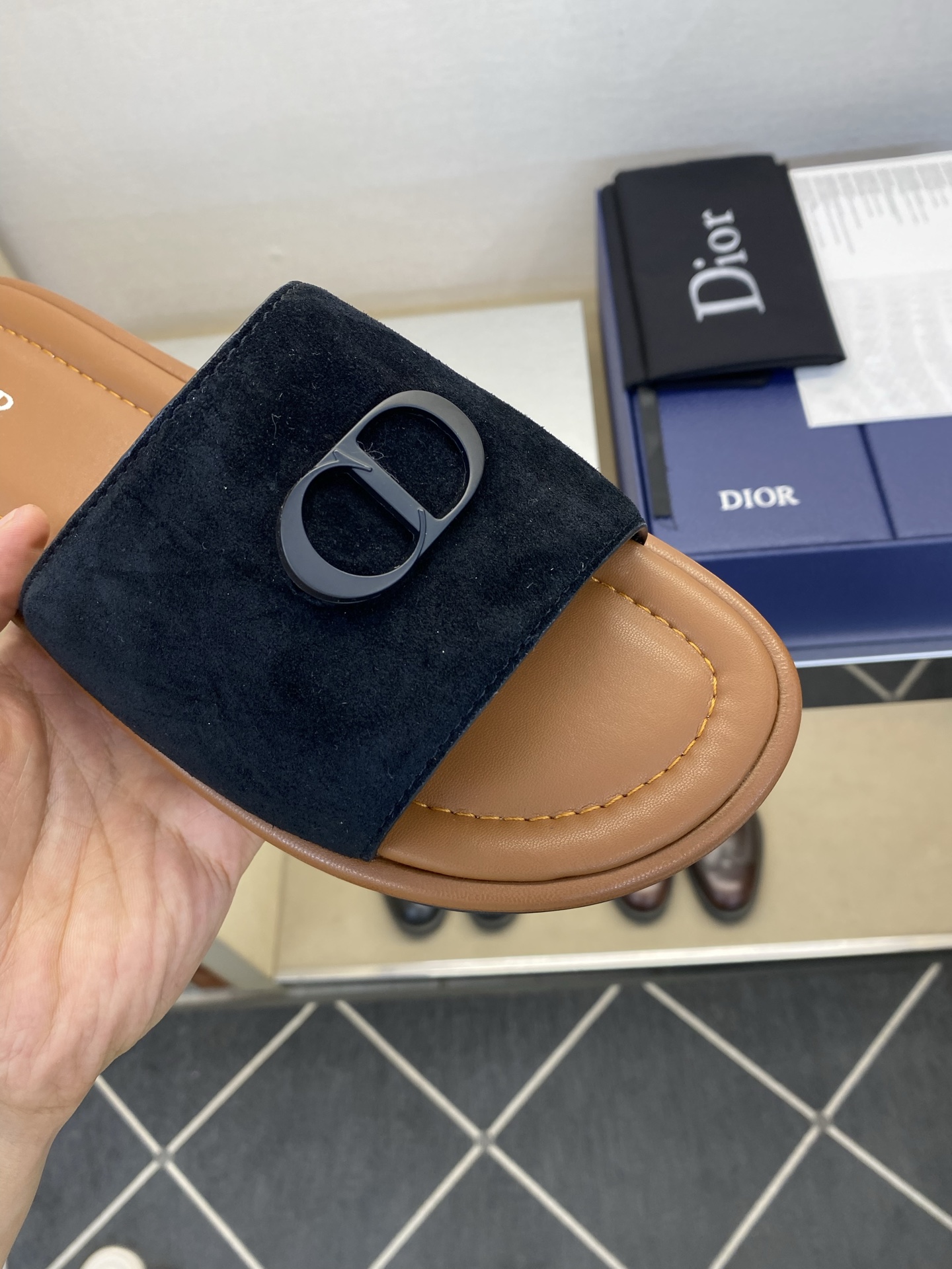 ⚠️Dior ⚠️顶尖工艺品⚠️男士拖鞋⚠️正码:39-44,38 45 46订制⚠最新夏季新款男士皮底 ⚠️Dior ⚠️顶尖工艺品⚠️男士拖鞋⚠️正码:39-44,38 45 46订制⚠最新夏季新款男士皮底