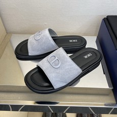 ⚠️Dior ⚠️顶尖工艺品⚠️男士拖鞋⚠️正码:39-44,38 45 46订制⚠最新夏季新款男士皮底 ⚠️Dior ⚠️顶尖工艺品⚠️男士拖鞋⚠️正码:39-44,38 45 46订制⚠最新夏季新款男士皮底