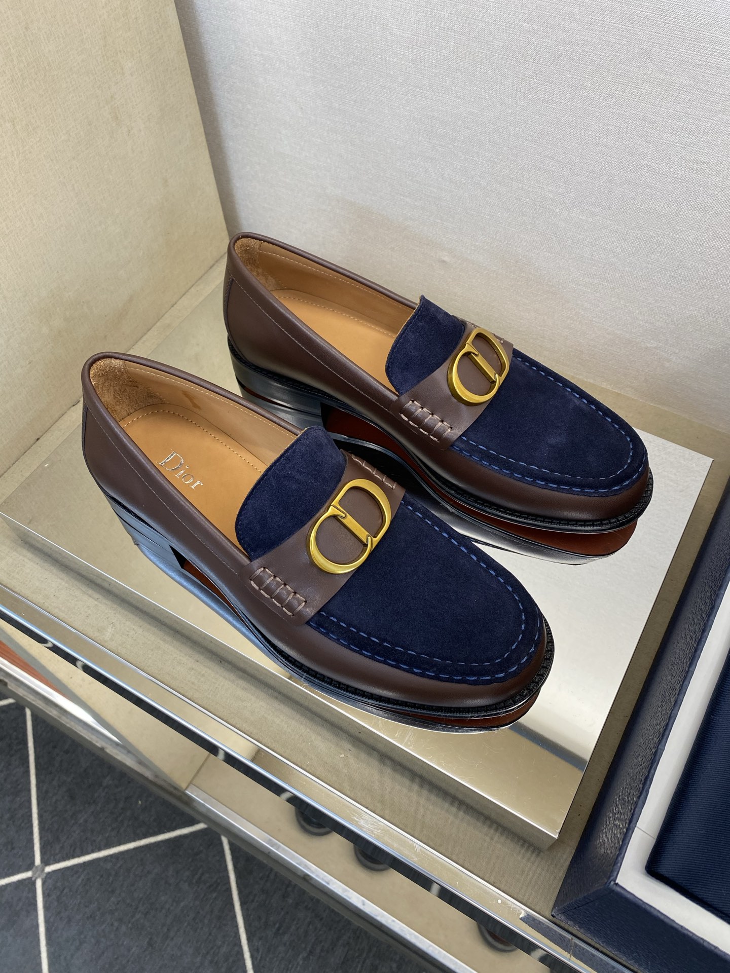 디올 신발 129076 Dior Shoes 썸네일 이미지