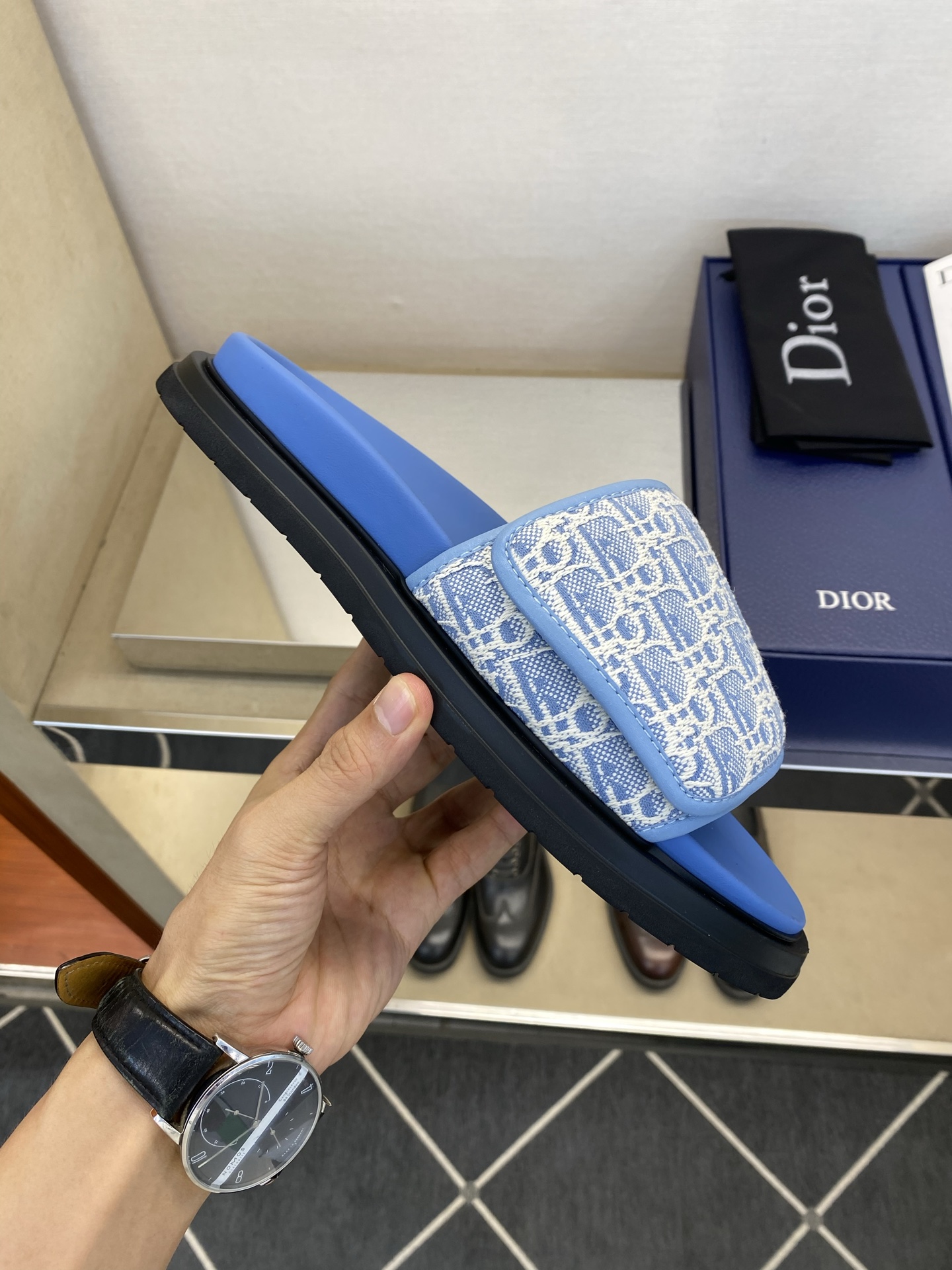 디올 신발 134593 Dior Shoes 썸네일 이미지