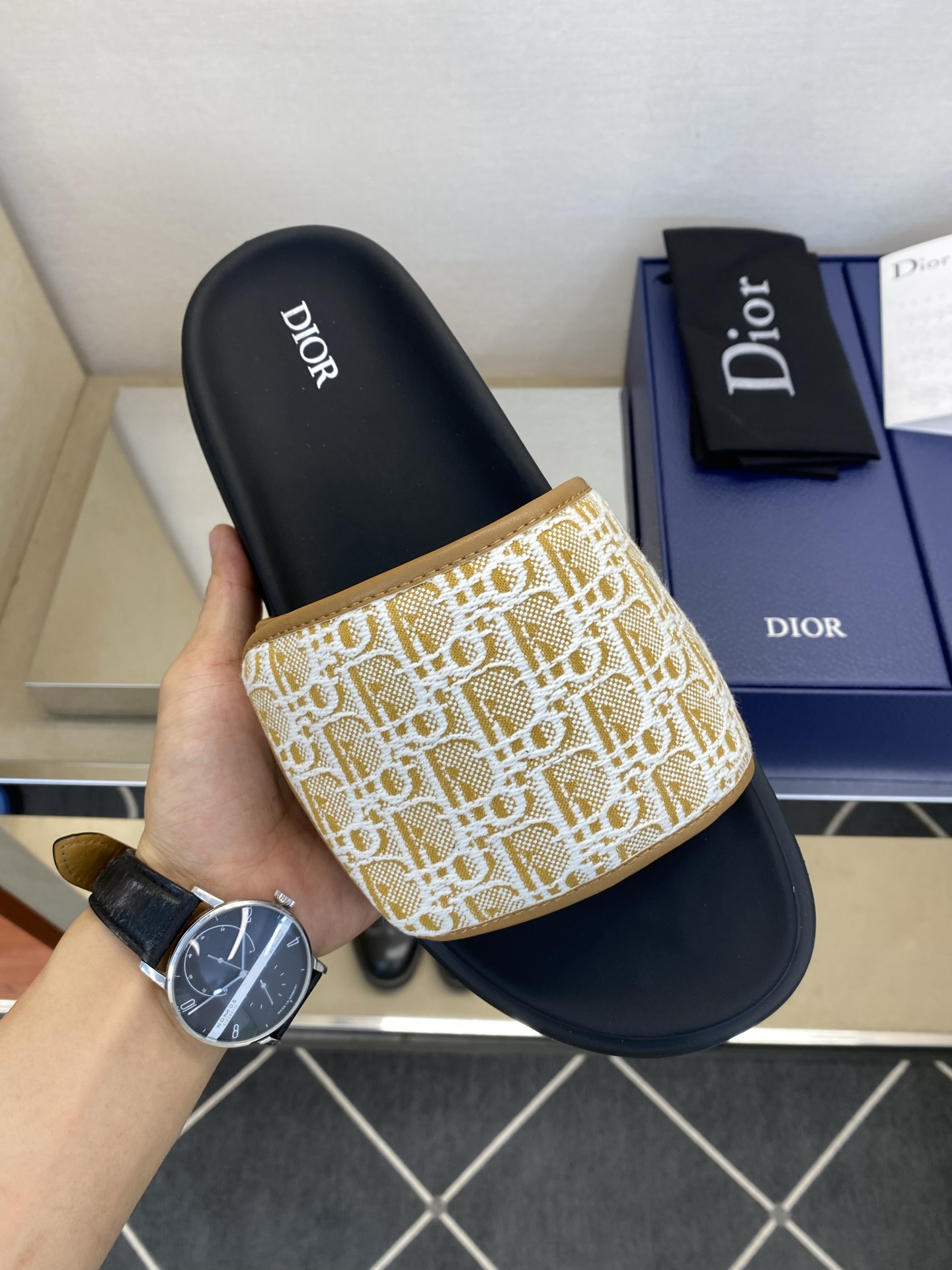 디올 신발 134592 Dior Shoes 썸네일 이미지