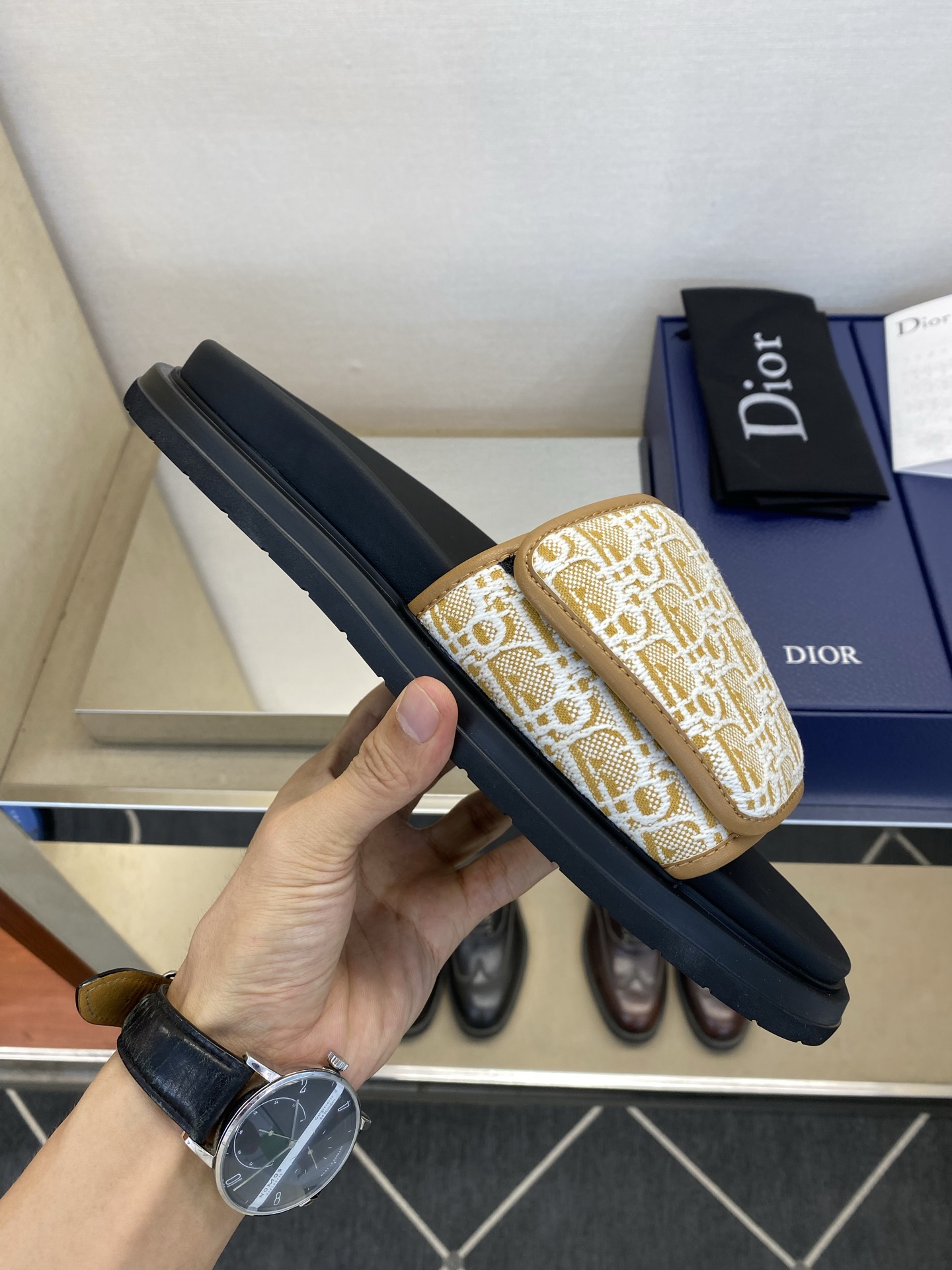 디올 신발 134592 Dior Shoes 썸네일 이미지