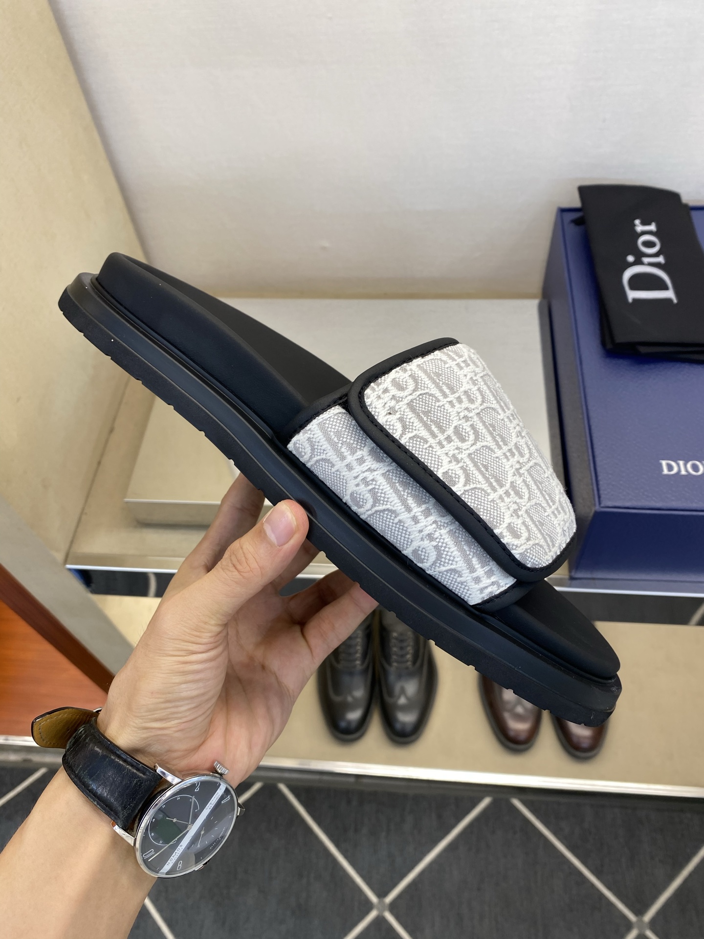 디올 신발 134591 Dior Shoes 썸네일 이미지